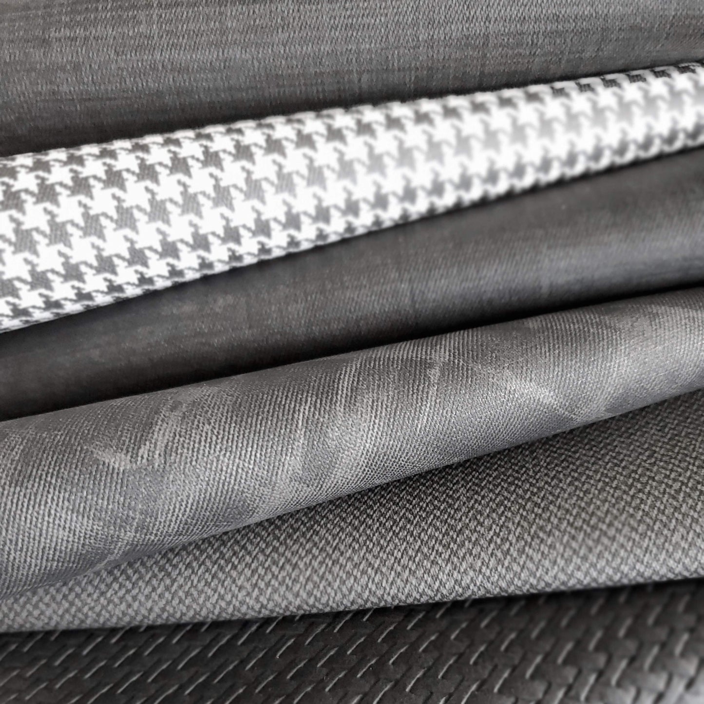 DRAG - Upholstery Vinyl Fabric